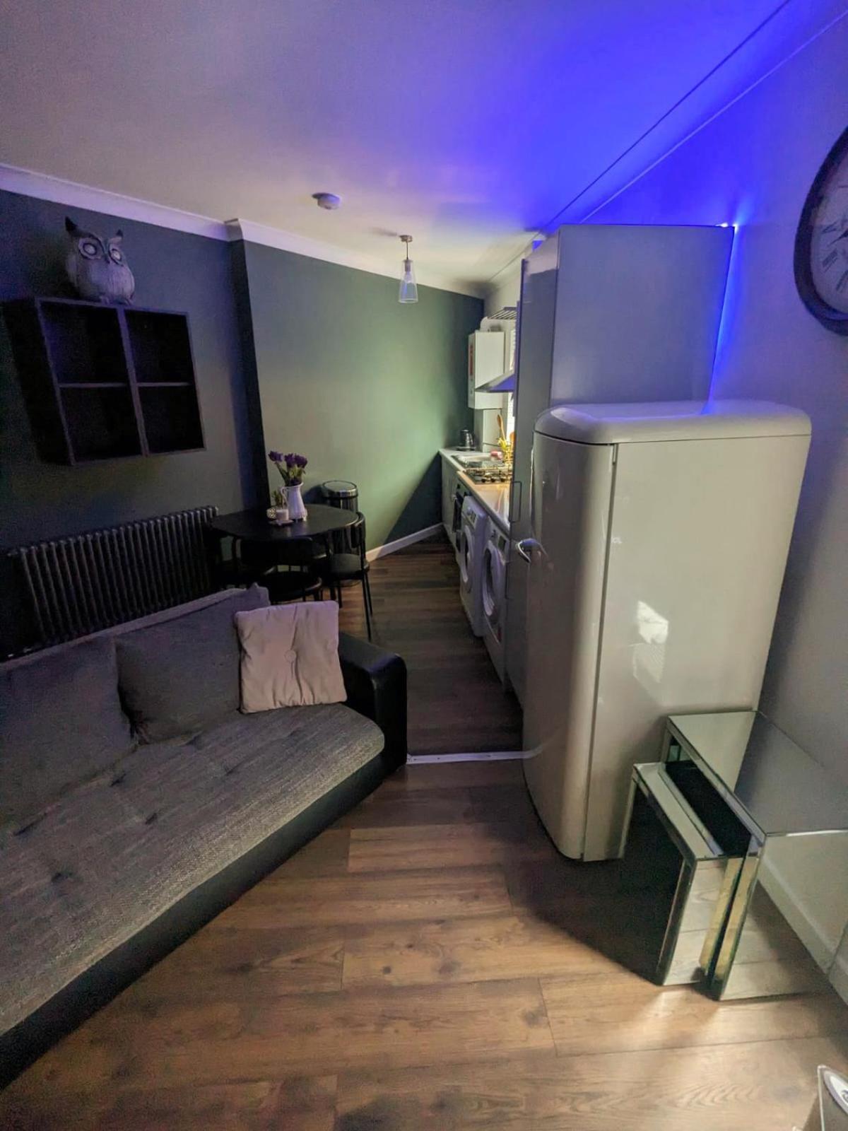 Bright & Modern Apartment In Hackney Wick E3 Лондон Экстерьер фото